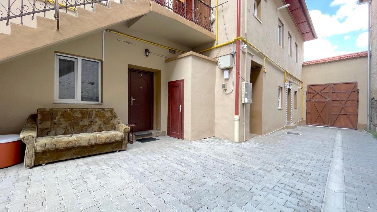 Evu Long Street Apartment Brasov Exterior photo